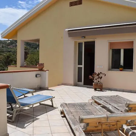 Holiday home Beach House Castelluccio Brucoli